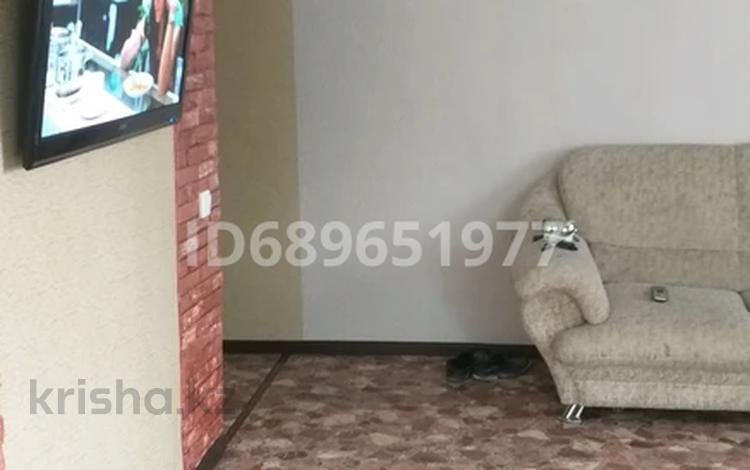 1-комнатная квартира · 36 м² · 3/4 этаж, Пр.Шакарима 16 — Ибраева за 150 000 〒 в Семее — фото 2