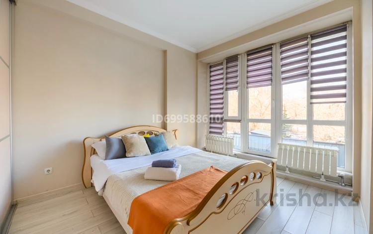 2-комнатная квартира · 65 м² · 2/13 этаж, Минина 24 — Центрального стадиона за 20 000 〒 в Алматы, Бостандыкский р-н — фото 13