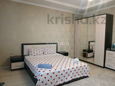 1-комнатная квартира · 60 м² · 7/15 этаж, мкр Тастак-1, Толе би 273б/6 — Озера Сайран за 15 000 ₸ в Алматы, Ауэзовский р-н