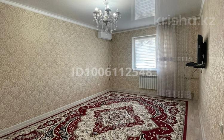 1-бөлмелі пәтер · 50 м² · 6/6 қабат, 32В ш/а. 12, бағасы: 11 млн ₸ в Актау, 32В мкр — фото 2