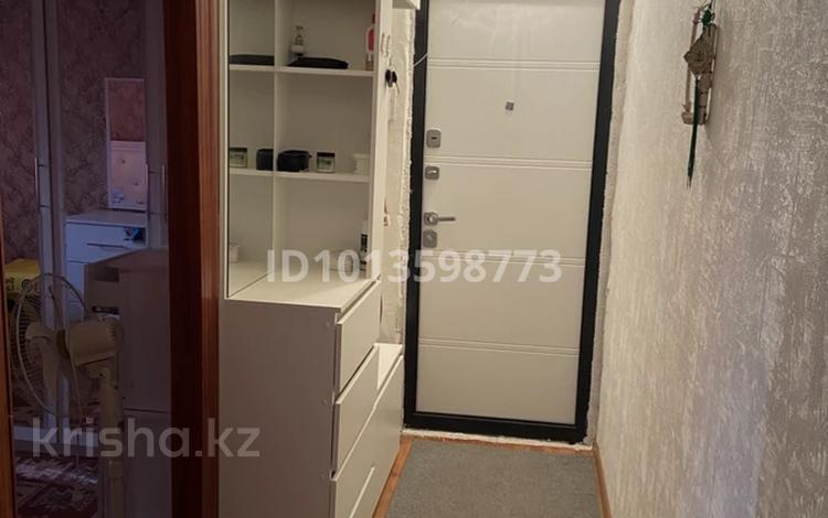 3-бөлмелі пәтер · 54 м² · 4/5 қабат, 18-шағынаудан 1 — улица Турара Рыскулова, бағасы: 28 млн ₸ в Шымкенте, Аль-Фарабийский р-н — фото 2