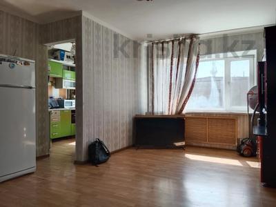 2-комнатная квартира, 42 м², 3/4 этаж, центр за 13.7 млн 〒 в Петропавловске
