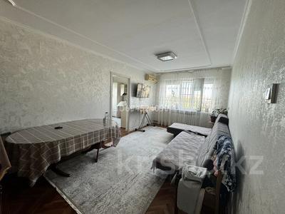 3-комнатная квартира · 56 м² · 5/5 этаж, 17-й микрорайон, 17-й микрорайон 5а — Рыскулова Шаяхметова за 25 млн 〒 в Шымкенте, Аль-Фарабийский р-н