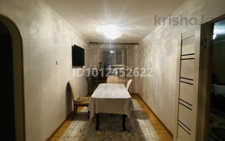 4-бөлмелі пәтер · 74 м² · 2/5 қабат, мкр Мынбулак 66, бағасы: 27 млн ₸ в Таразе — фото 2