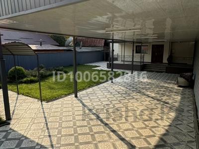 Отдельный дом · 6 комнат · 220 м² · 5.6 сот., Баян-аульская Баишева за 97 млн ₸ в Алматы, Жетысуский р-н