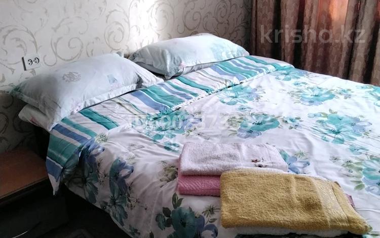 1-комнатная квартира · 40 м² · 9/9 этаж, мкр Аксай-4 — Жубанова Момыш Улы за 2 000 ₸ в Алматы, Ауэзовский р-н — фото 2