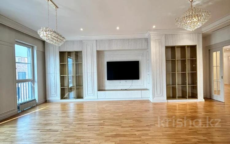 5-комнатная квартира · 250 м² · 3/3 этаж, Аль- Фараби 116 за 470 млн ₸ в Алматы, Медеуский р-н — фото 82