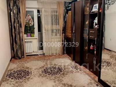 2-комнатная квартира · 48 м² · 5/5 этаж, 4 микрорайон 62 за 11.5 млн 〒 в Темиртау