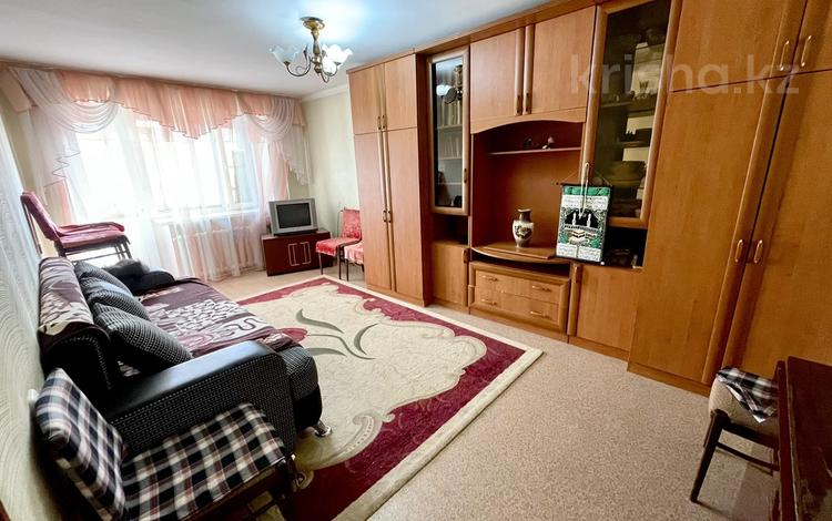 1-комнатная квартира, 30 м², 3/5 этаж, Деева 3 за 8.5 млн 〒 в Жезказгане — фото 2