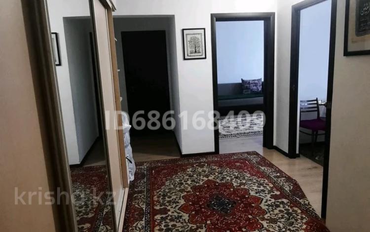 2-комнатная квартира · 76 м², мкр Аксай-1А 18 за 55 млн ₸ в Алматы, Ауэзовский р-н — фото 2