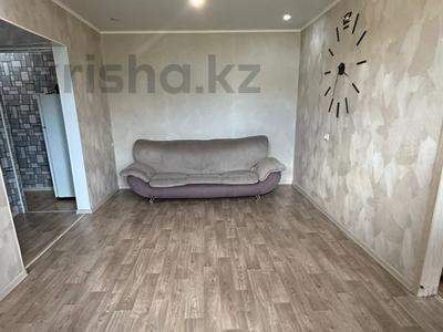 2-комнатная квартира · 46 м² · 5/5 этаж, Пр. Момышулы — Маг. Замок за 8.5 млн 〒 в Темиртау