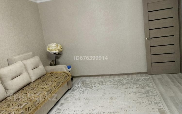 4-комнатная квартира, 72 м², 4/5 этаж, Нурмагамбетова 13 за 18 млн 〒 в Акколе — фото 2