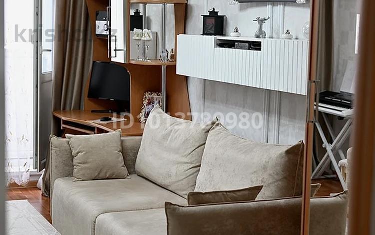 2-бөлмелі пәтер · 44.4 м² · 2/5 қабат, Восток-2 ш/а. 12, бағасы: 12.5 млн ₸ в Караганде, Алихана Бокейханова р-н — фото 2