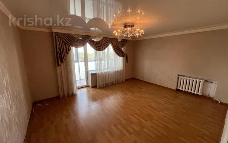3-комнатная квартира · 85 м² · 4/5 этаж, Амангельды за 38 млн ₸ в Костанае — фото 2