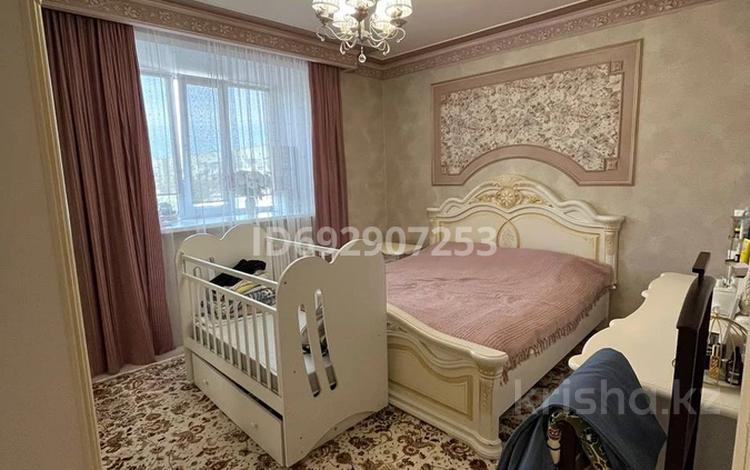 4-бөлмелі пәтер, 87 м², 8/10 қабат ай сайын, мкр Юго-Восток, Мкр Юго-Восток улица Сарыарка ЖК Комфортный дом 6, бағасы: 300 000 〒 в Караганде, Казыбек би р-н — фото 2