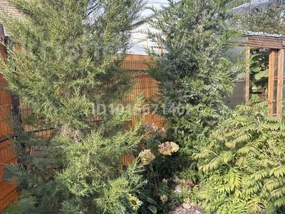 Отдельный дом · 3 комнаты · 70 м² · 2.2 сот., мкр Новый Город, Сарсекова 41 — Аханова Сарсекова за 55 млн ₸ в Караганде, Казыбек би р-н