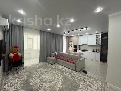 2-бөлмелі пәтер · 76.6 м² · 2/9 қабат, Абая 244, бағасы: 35.5 млн ₸ в Уральске