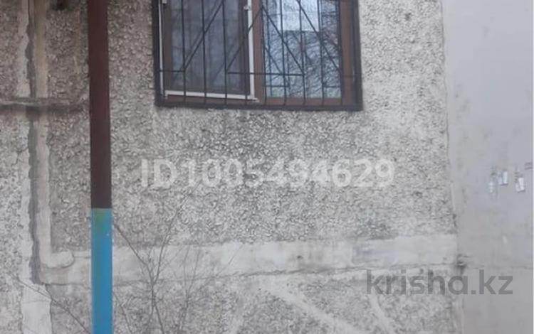 2-бөлмелі пәтер · 44 м² · 1/5 қабат, 12-й микрорайон, 12-й микрорайон — Ул. Жибек жолы- Сайрамского, бағасы: 20 млн ₸ в Шымкенте, Енбекшинский р-н — фото 2