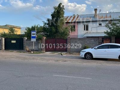 5-бөлмелі пәтер · 68.2 м², Карасай батыра 39/2 — Абай мектеп, садик немере, бағасы: 250 000 ₸ в Каскелене