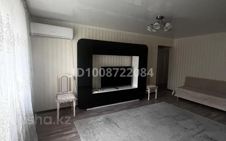3-комнатная квартира · 60 м² · 3/4 этаж, Муратбаева 232 — Абая за 390 000 ₸ в Алматы, Алмалинский р-н — фото 2