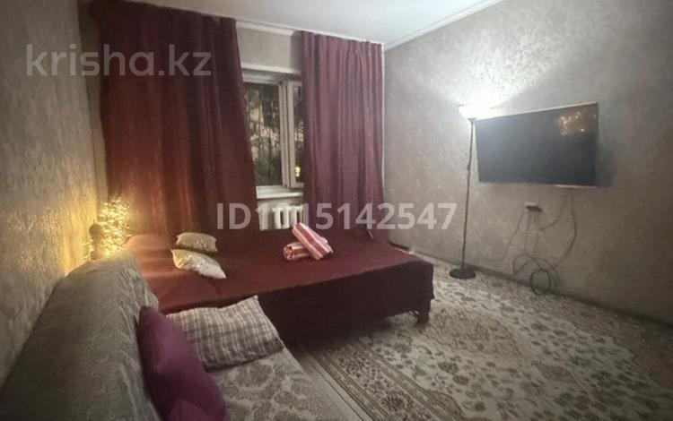 1-бөлмелі пәтер · 49 м² · 1/5 қабат, Сейфуллина — Макатаева, бағасы: 15 000 ₸ в Алматы — фото 2