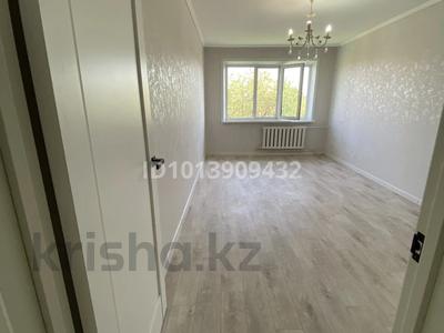 2-бөлмелі пәтер · 48 м² · 5/5 қабат, 18-шағынаудан 25, бағасы: 12.7 млн ₸ в Караганде, Алихана Бокейханова р-н
