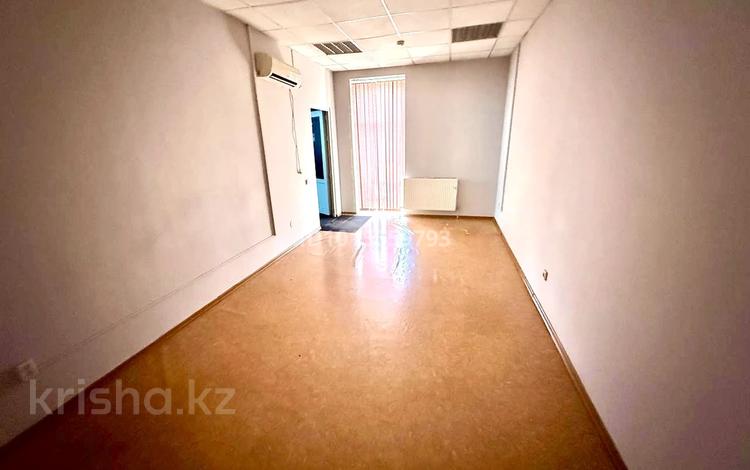 Офисы · 15 м² за 90 000 ₸ в Шымкенте — фото 2