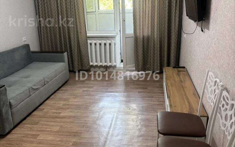 1-бөлмелі пәтер · 32 м² · 2/5 қабат, Самал мкр 36, бағасы: 13 млн ₸ в Талдыкоргане, мкр Самал — фото 2