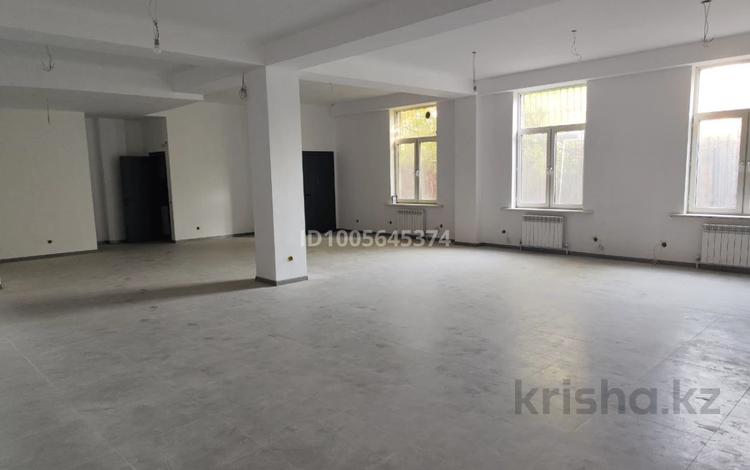 Свободное назначение, офисы, магазины и бутики, склады, кабинеты и рабочие места, студии · 339 м² за ~ 2 млн 〒 в Алматы, Жетысуский р-н — фото 13