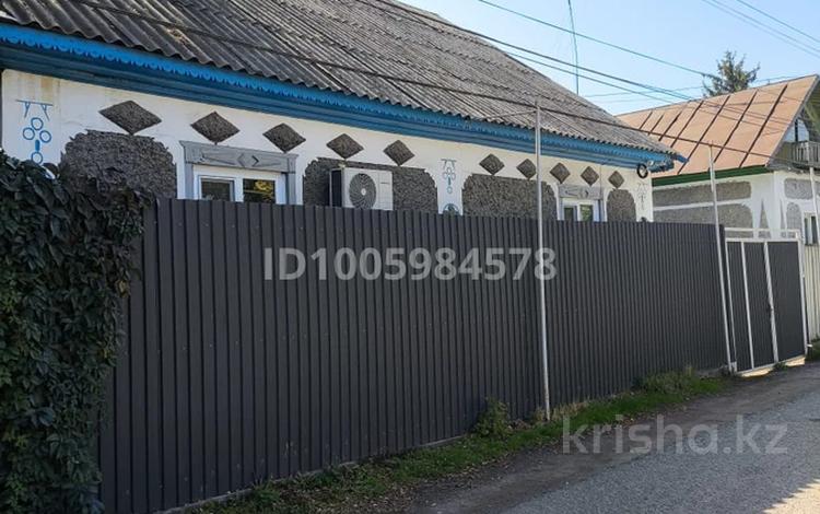 Отдельный дом · 4 комнаты · 88 м² · 6 сот., Переулок Алтын Орда 11 за 21 млн 〒 в Каскелене — фото 2