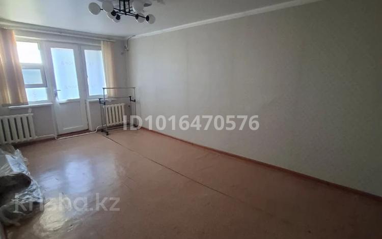 1-комнатная квартира · 100 м² · 5/5 этаж, Алтынсарин 26 28 — 24мектептын жанында бекзат магазин касында за 45 000 ₸ в Кентау — фото 2