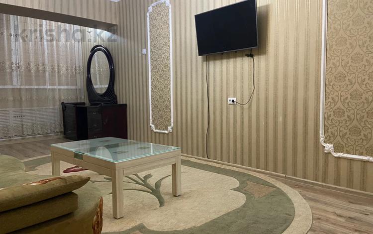 2-комнатная квартира · 60 м² · 3/9 этаж, 28-й мкр 34 за 12 000 ₸ в Актау — фото 2