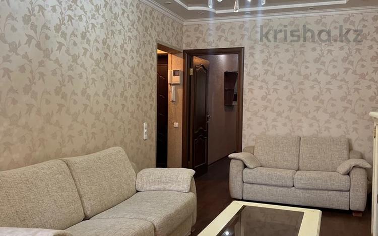 2-комнатная квартира · 56 м² · 5/5 этаж · помесячно, 9-й мкр 15