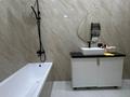 4-комнатная квартира · 160 м² · 8/10 этаж, 17-й мкр 25 за 82 млн ₸ в Актау — фото 15