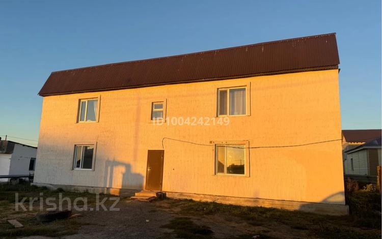 Отдельный дом · 2 комнаты · 160 м² · 160 сот., 3 мкр 62 за 23.5 млн ₸ в Акмоле — фото 2