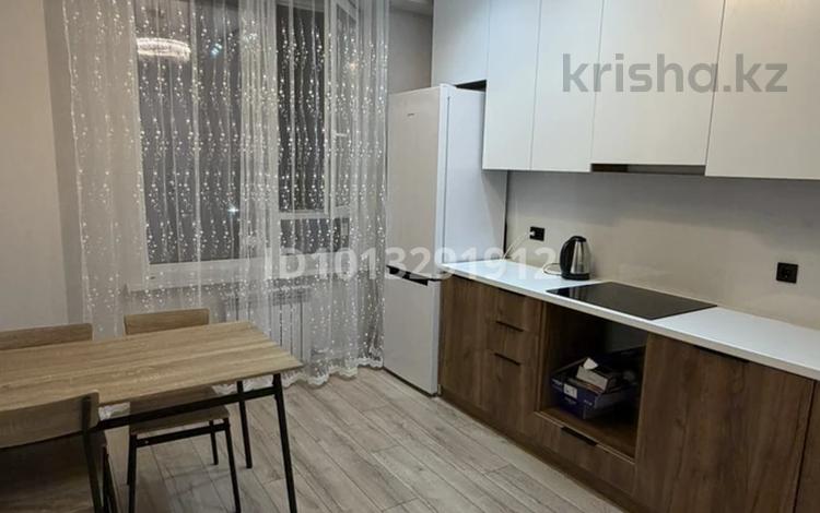 1-бөлмелі пәтер · 38 м² · 7/9 қабат, Есенберлина 94, бағасы: 230 000 ₸ в Усть-Каменогорске — фото 2