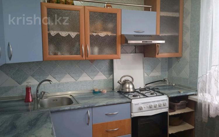 2-бөлмелі пәтер, 64 м², 5/5 қабат ай сайын, Утепова 6, бағасы: 250 000 〒 в Алматы, Бостандыкский р-н — фото 2