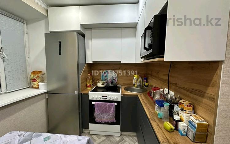 3-комнатная квартира · 57 м² · 4/5 этаж, 410 6 за 25 млн ₸ в Семее — фото 2