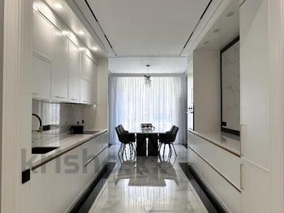 4-бөлмелі пәтер · 155 м² · 7/19 қабат, Аль-Фараби 41 — Сейфуллина, бағасы: 240 млн ₸ в Алматы, Бостандыкский р-н
