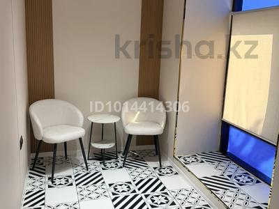 Кеңселер, дүкендер мен бутиктер, білім орталықтары · 9 м², бағасы: 150 000 ₸ в Астане, Есильский р-н