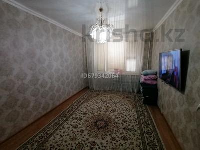 4-бөлмелі пәтер, 90 м², 4/5 қабат, 13-й мкр 49, бағасы: 31 млн 〒 в Актау, 13-й мкр