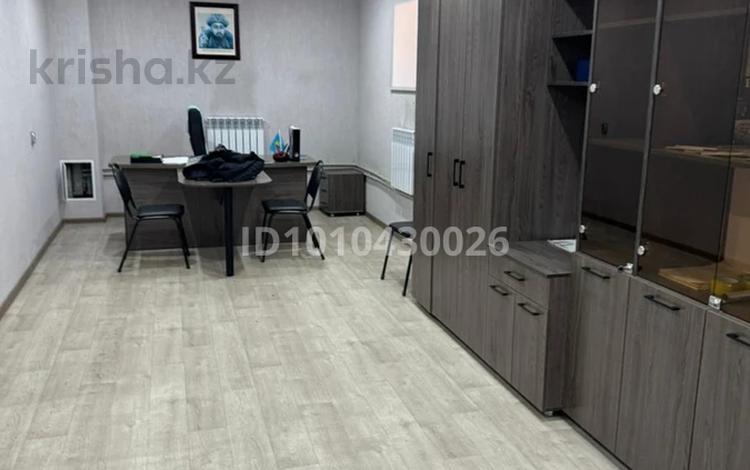 Свободное назначение · 135 м² за 300 000 ₸ в Семее — фото 2
