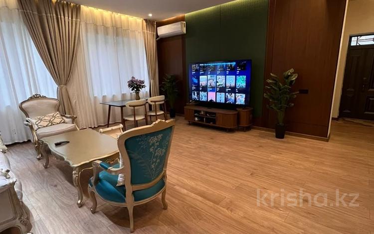 Отдельный дом · 8 комнат · 280 м² · 8 сот., Шонанулы 20 за 1.5 млн ₸ в Алматы, Наурызбайский р-н — фото 2