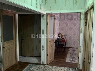Продажа квартир в Шымкенте: 5-комнатная квартира · 90 м² · 1/5 этаж, мкр Север за 34 млн 〒 5-комнатная квартира · 90 м² · 1/5 этаж, мкр Север за 34 млн 〒 в Шымкенте, Аль-Фарабийский р-н