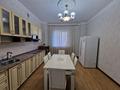 3-комнатная квартира · 149.6 м² · 3/11 этаж, мкр. Алтын орда, Молдагуловой за 650 000 ₸ в Актобе — фото 8