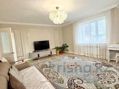 3-бөлмелі пәтер · 112.7 м² · 8/9 қабат, Умай Ана 14, бағасы: 63 млн ₸ в Астане, Нура р-н