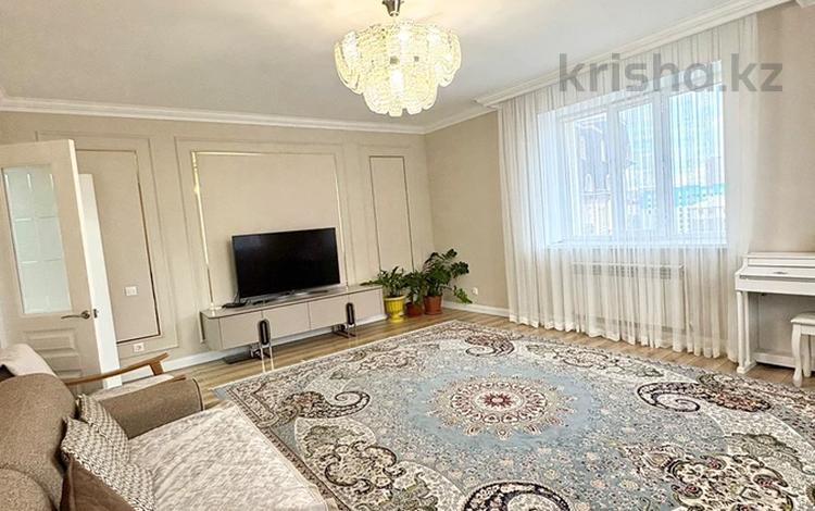 3-бөлмелі пәтер · 112.7 м² · 8/9 қабат, Умай Ана 14, бағасы: 63 млн ₸ в Астане, Нура р-н — фото 2