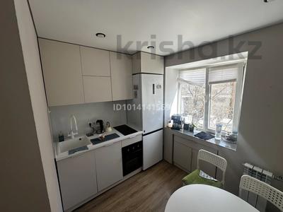 3-бөлмелі пәтер · 60 м² · 2/5 қабат, Ак бектурова 56/1, бағасы: 30 млн ₸ в Павлодаре