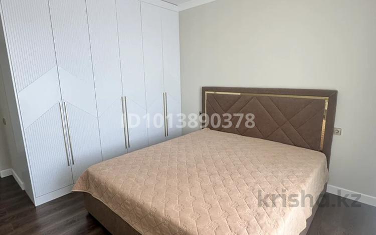 2-комнатная квартира · 60 м² · 8/9 этаж, мкр Нурсая, Абулхайр-хана 69/3 — Р. Габдиева и Т.Жумагалиева за 380 000 ₸ в Атырау — фото 2