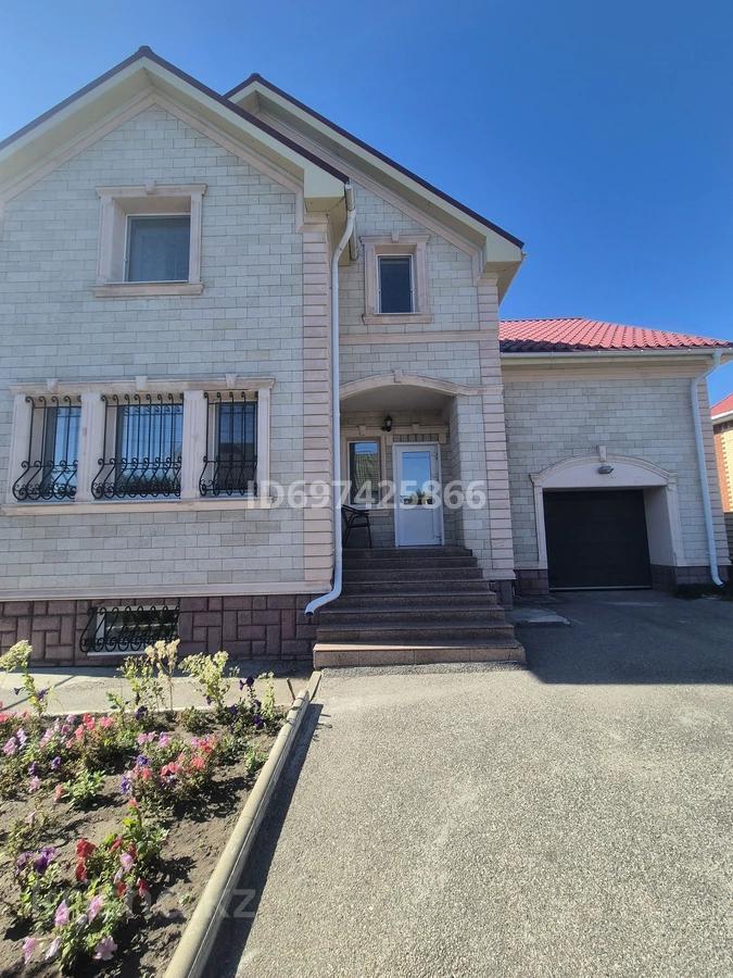 Отдельный дом · 7 комнат · 415.7 м² · 10 сот.